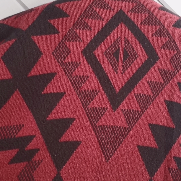 Tobi maroon aztec print oversized long-sleeved sweater - Picture 2 of 8